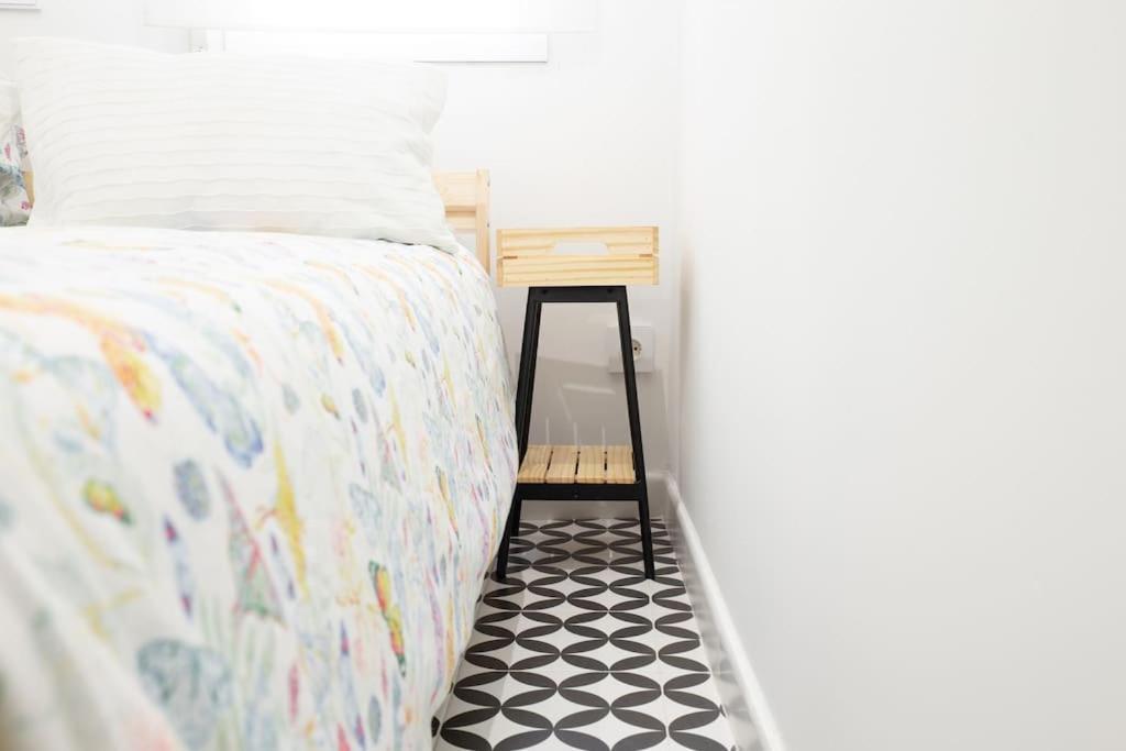 Encantador Apartamento Reformado En Tetuan By Bebalmy Madrid Exterior photo