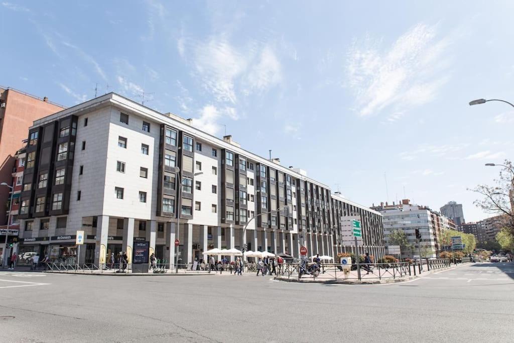 Encantador Apartamento Reformado En Tetuan By Bebalmy Madrid Exterior photo